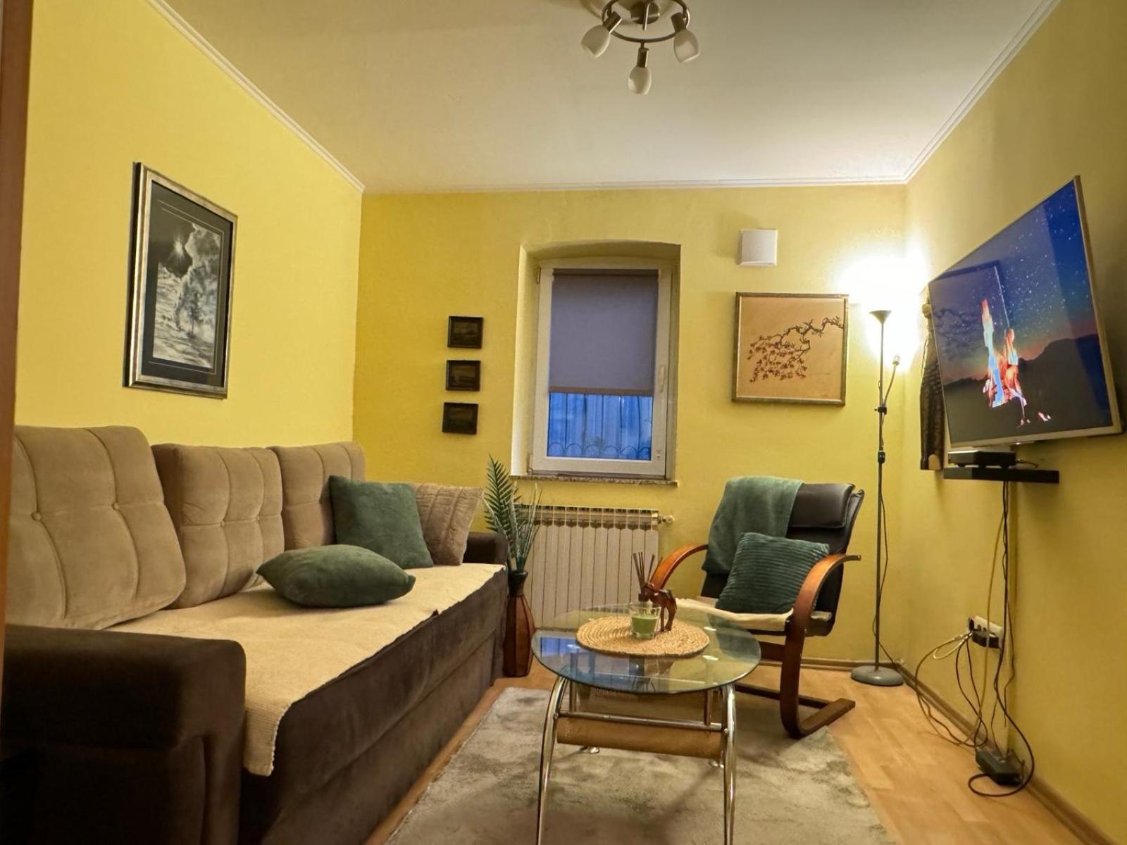 Daire Festina Lente Apartment-center Of The City! *